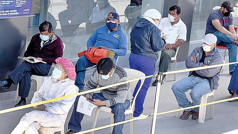 El registro de beneficiarios en el hospital del Norte. DICO SOLÍS