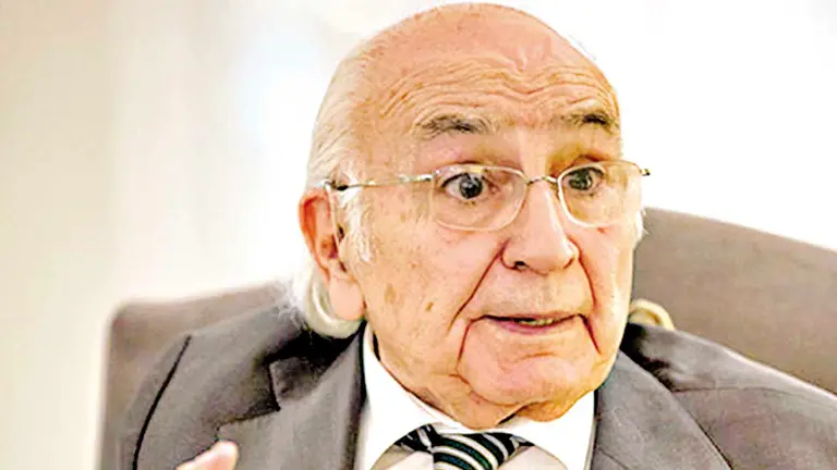 El poeta español Francisco Brines, Premio Cervantes 2020. DIÁSPORA.ES