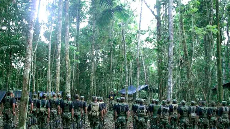 Remanentes del grupo terrorista Sendero Luminoso en la zona selvática del VRAEM, en Perú. EFE-ARCHIVO
