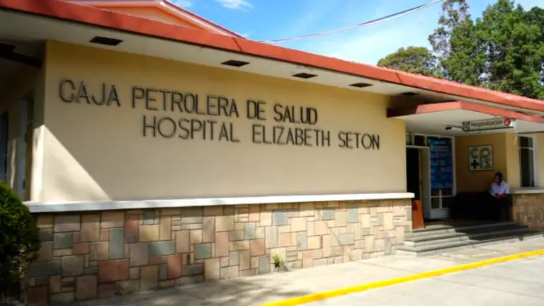 Frontis el hospital Seton en Cochabamba.