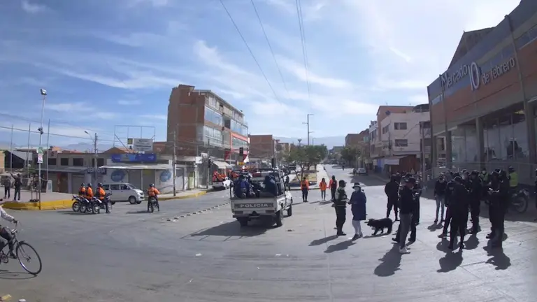 Personal municipal durante el operativo de control en Villa Pagador, este s&aacute;bado. ALCALD&Iacute;A