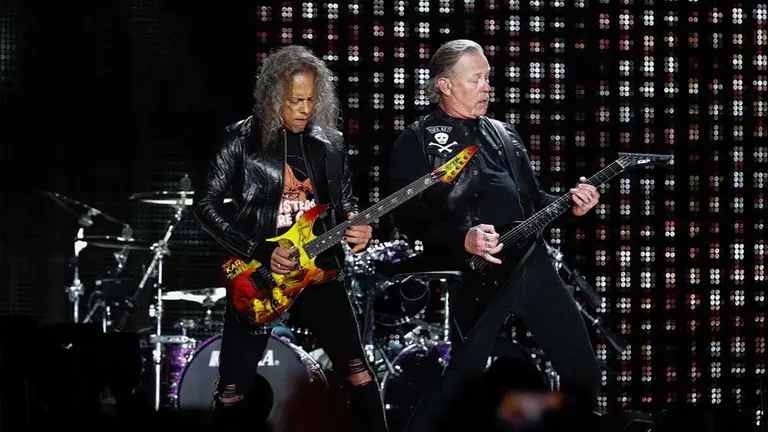 La banda estadounidense de heavy metal Metallica durante un concierto en Lisboa. EFE