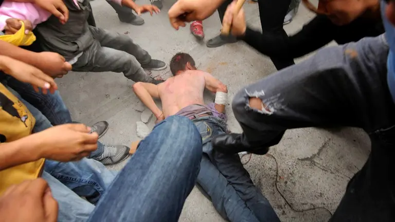 Foto referencial de un linchamiento. vanguardia.com.mx