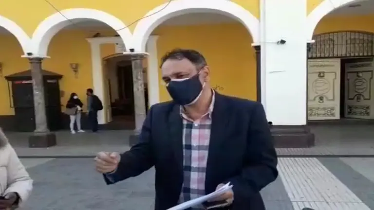 El exgerente de la instituci&oacute;n Gamal Serhan responde.