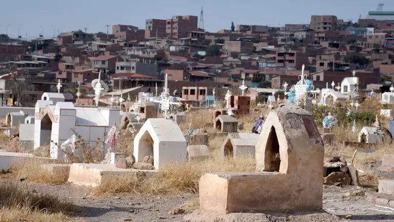 El cementerio de K&rsquo;ara K&rsquo;ara, al sur de la ciudad de Cochabamba. DICO SOLÍS