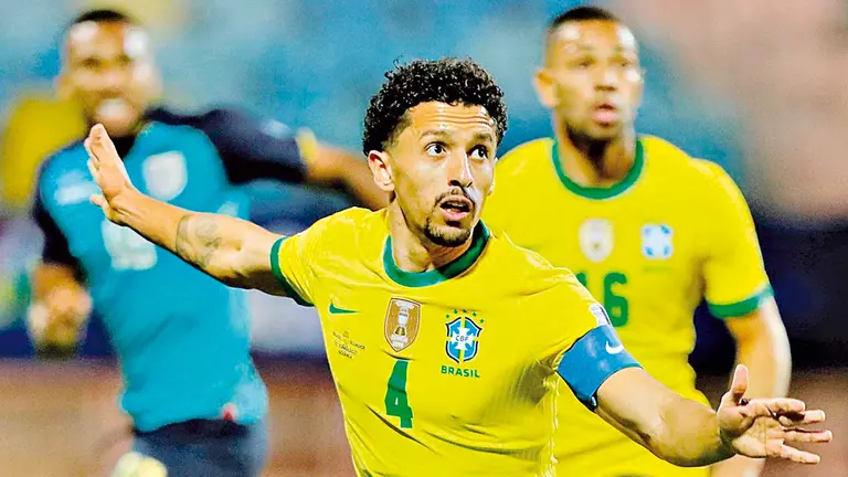 El zaguero Marquinhos en una acción de la Copa América. EFE