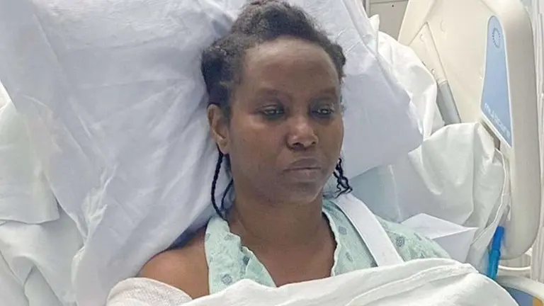 Las primeras fotos de la viuda de Moise en el hospital.    EFE