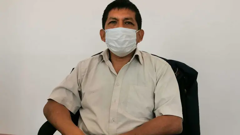El representante del Viceministerio de Transparencia Institucional y Lucha Contra la Corrupción de Cochabamba, Silvano Arancibia, durante la entrevista. OPINIÓN