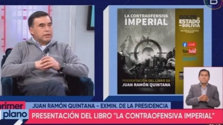 El exministro Juan Ram&oacute;n Quintana presenta su libro en la pantalla chica. Captura ABI