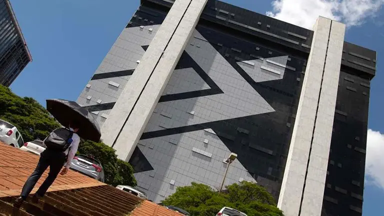 Vista de la sede del Banco do Brasil en la ciudad de Brasilia (Brasil). EFE