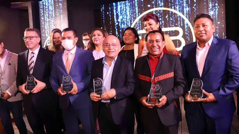 ENTEL recibe galard&oacute;n por su liderazgo en telecomunicaciones. ENTEL