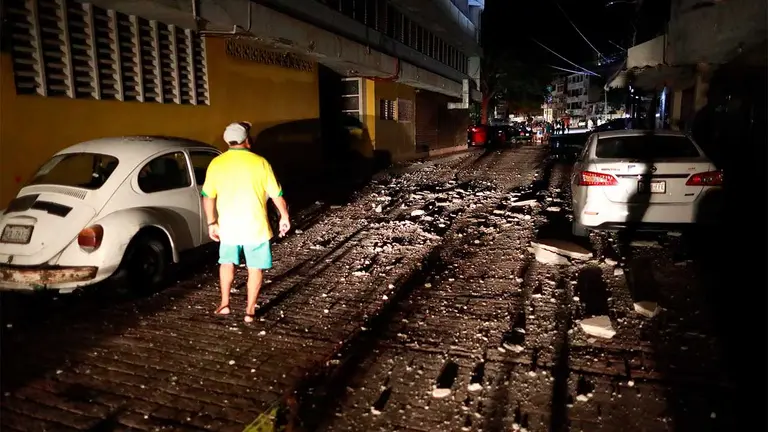 Reportan un primer fallecido por terremoto de magnitud 7,1 en M&eacute;xico. EFE