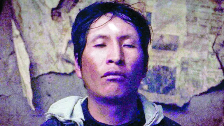 Un fotograma de &lsquo;El gran movimiento&rsquo;, filme boliviano de Kiro Russo. SOCAVÓN