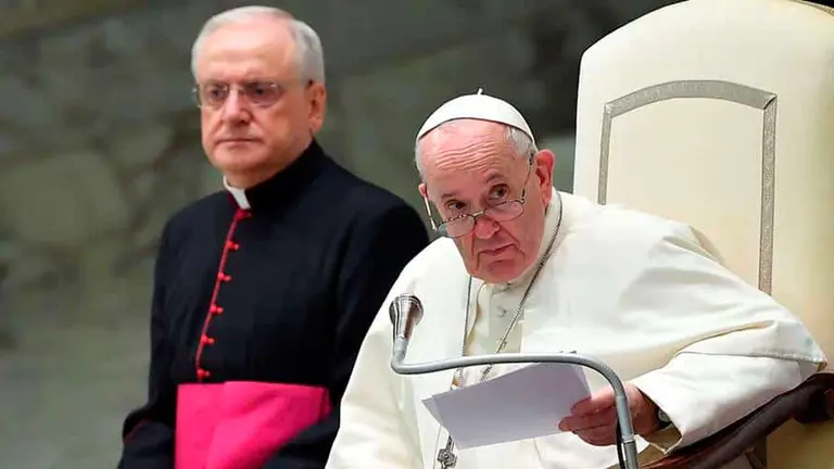 El papa Francisco durante la audiencia general en el aula Pablo VI, en el Vaticano. EFE 