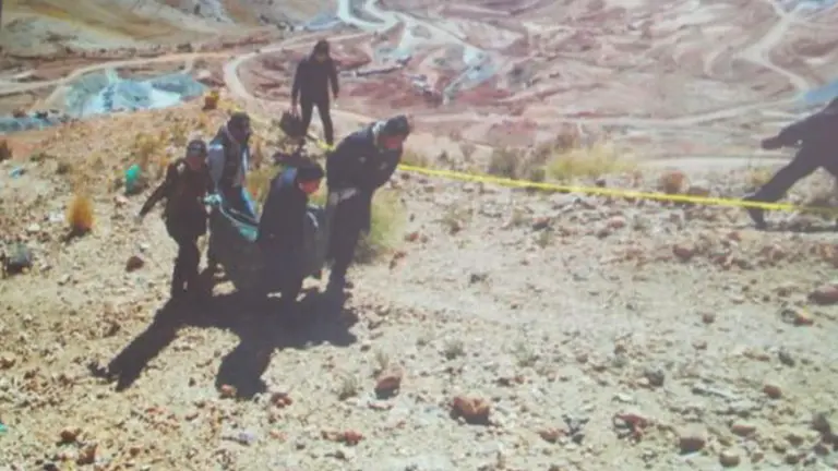 Personal realizó el levantamiento de los cuerpos de las jóvenes en agosto de 2019. EL POTOSÍ