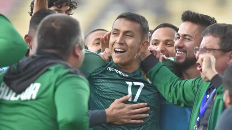 Jugadores de la selecci&oacute;n festejando una conquista. APG