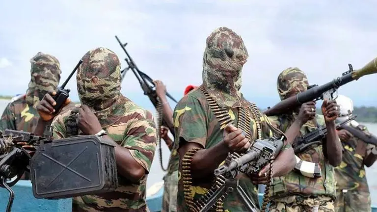 Imagen referencial de un grupo armado en Nigeria. Primicias 24