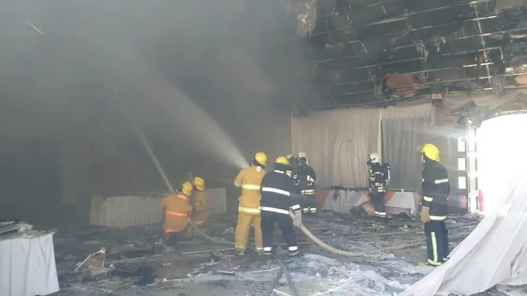 Incendio en el sal&oacute;n de eventos La Mansi&oacute;n. Foto: Cortes&iacute;a.