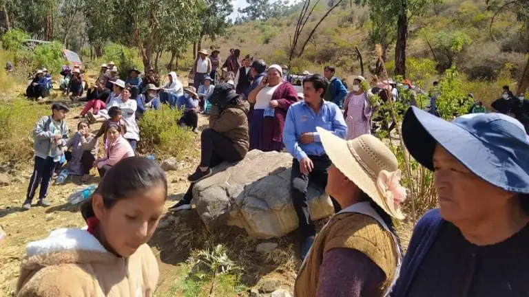 Comunarios de Tirani, en la zona del&ntilde; Tunari. Dico Sol&iacute;s