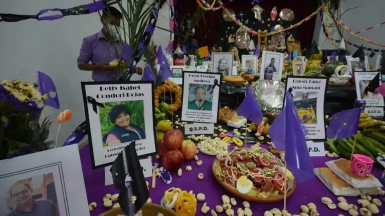 El mast'aku en la Casa de la Juventud, donde es honrada la periodista de OPINI&Oacute;N Betty Condori. Dico Sol&iacute;s