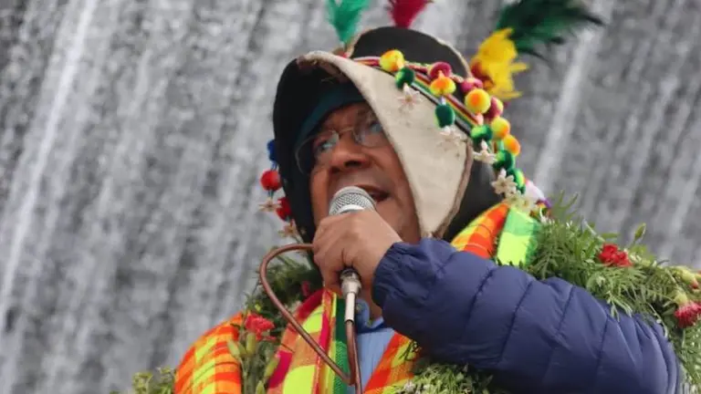 El presidente de Bolivia, Luis Arce, durante su intervenci&oacute;n en una provincia de Potos&iacute;.