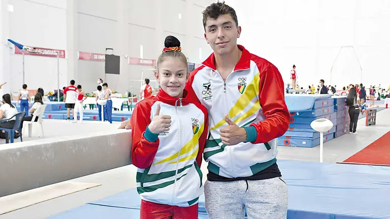 Los cochabambinos Rafaela Mendoza y Fabián Peña, se alistan para el Panamericano. APG