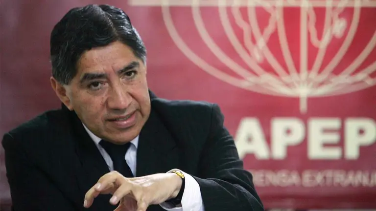 El ministro del Interior del Perú, Avelino Guillén, en una fotografía de archivo. EFE