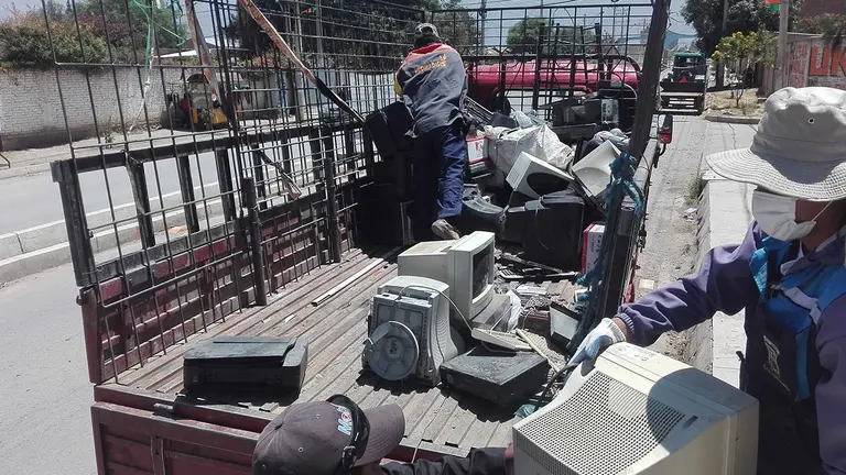 Una campa&ntilde;a anterior de recolecci&oacute;n de residuos el&eacute;ctricos y electr&oacute;nicos. ARCHIVO