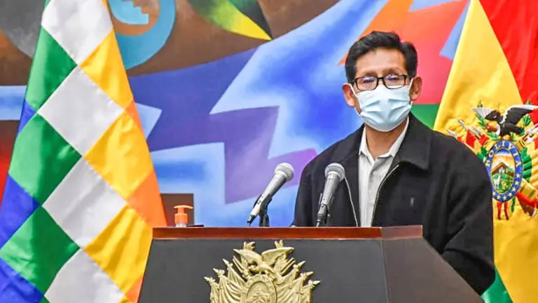 Edgar Pary, ministro de Educaci&oacute;n.