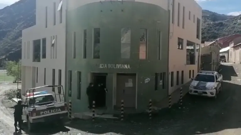 Espacio donde se restituy&oacute; el trabajo de la polic&iacute;a en Tacopaya. CAPTURA COMANDO DEPARTAMENTAL.