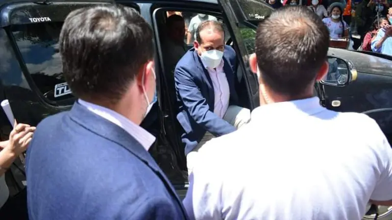 El gobernador Luis Fernando Camacho, en Tarija. APG