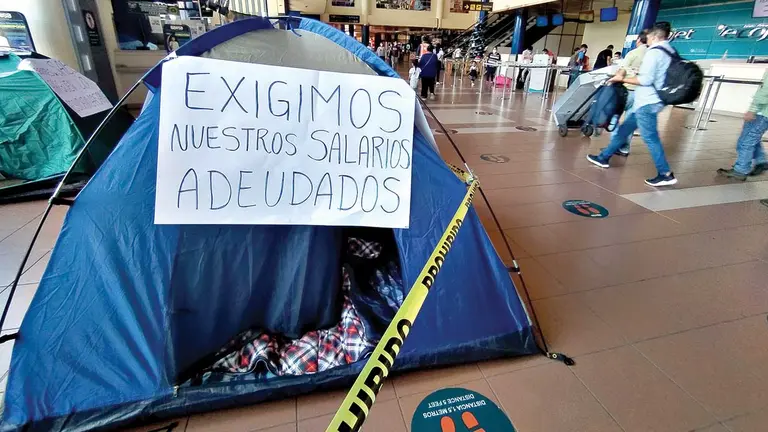 Huelga de trabajadores de la extinta Aasana. DICO SOLÍS