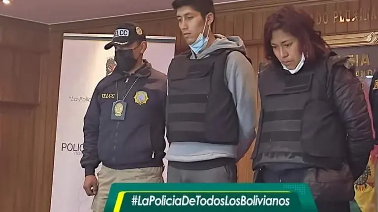 Los presuntos implicados en la red de trata y pornograf&iacute;a. POLIC&Iacute;A BOLIVIANA