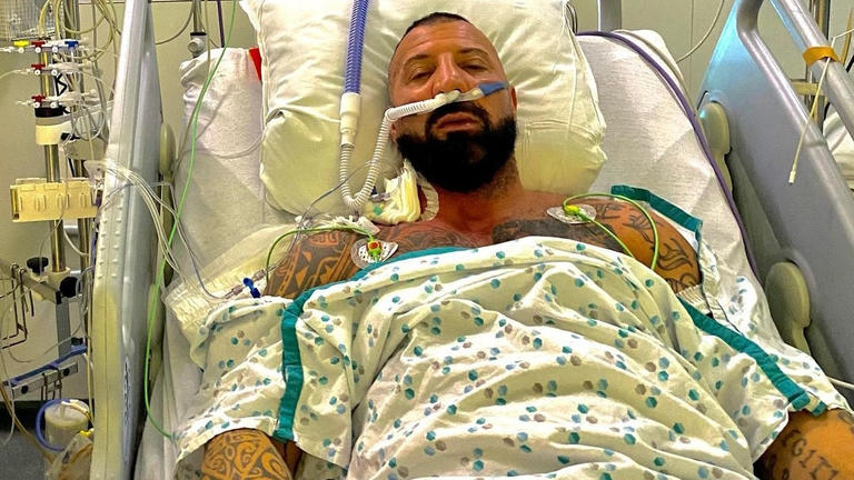 Frederic Sinistra internado en hospital belga. Instagram Fred Sinistra