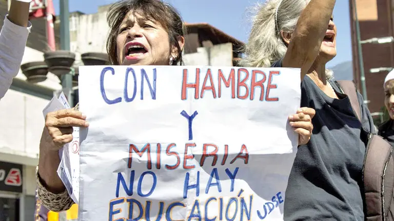 Docentes reclaman un salario justo en Venezuela. PUERTO ORDAZ
