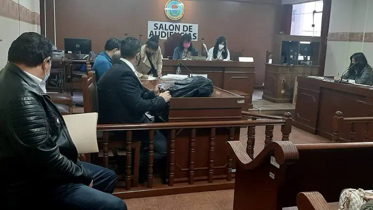 La suspensi&oacute;n del juicio por el caso Dimusa, este lunes 17 de enero. TDJ