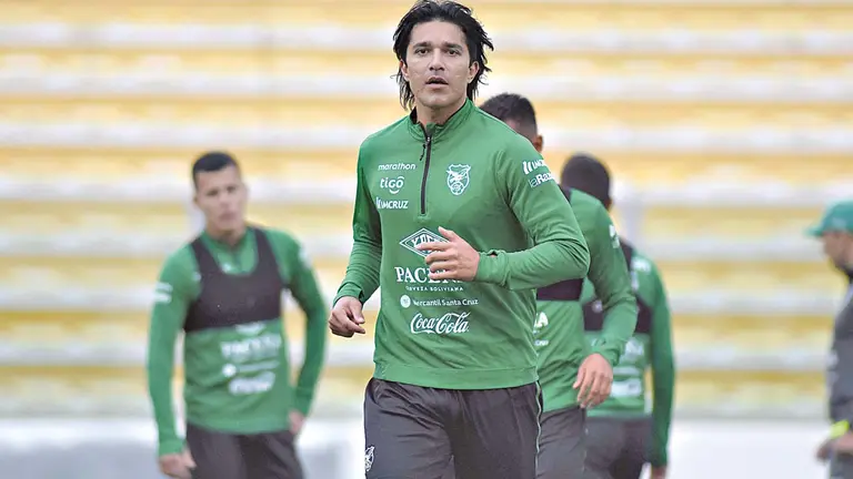 Marcelo Martins (c) comandará el ataque de la Verde ante Venezuela. FBF