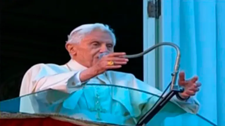 Papa Benedicto XVII. CAPTURA CNN