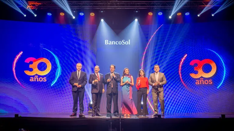 Una imagen del festejo de los 30 años del BancoSol