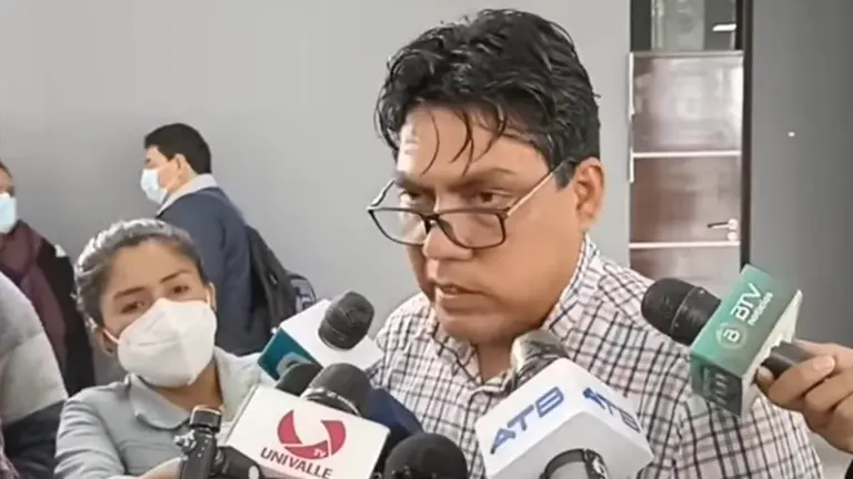 H&eacute;ctor Arce, diputado del Movimiento Al Socialismo.  RKC