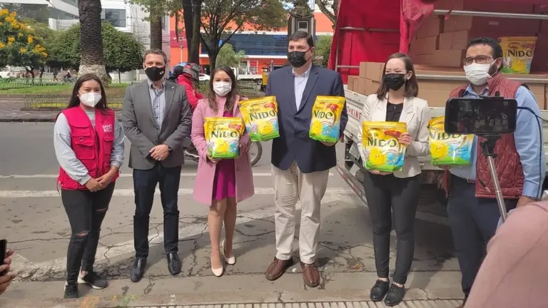 Representantes de las instituciones que hacen parte de la iniciativa a favor del Banco de Alimentos de Bolivia. GENTILEZA