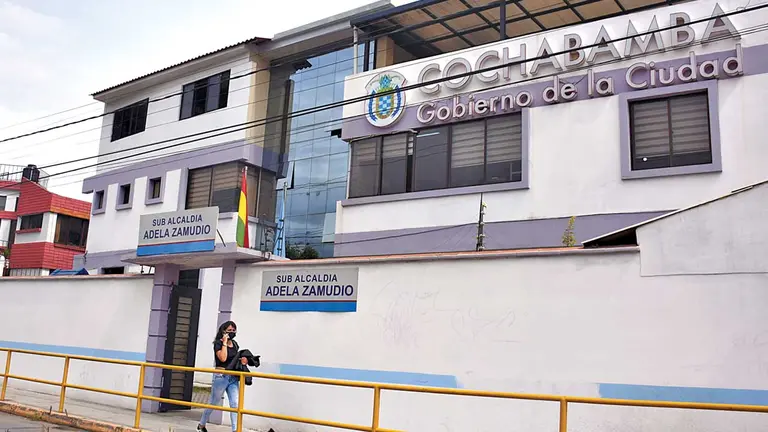 La Subalcaldía adela Zamudio, en la zona de La Recoleta. DICO SOLÍS