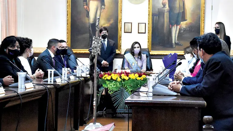 Concejales de Cochabamba durante una sesi&oacute;n anterior. OPINI&Oacute;N