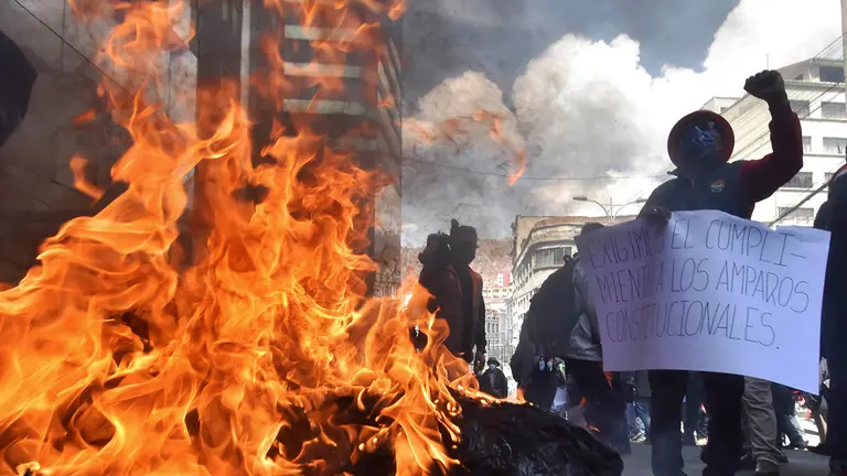 La protesta de la COB en La Paz.	    APG