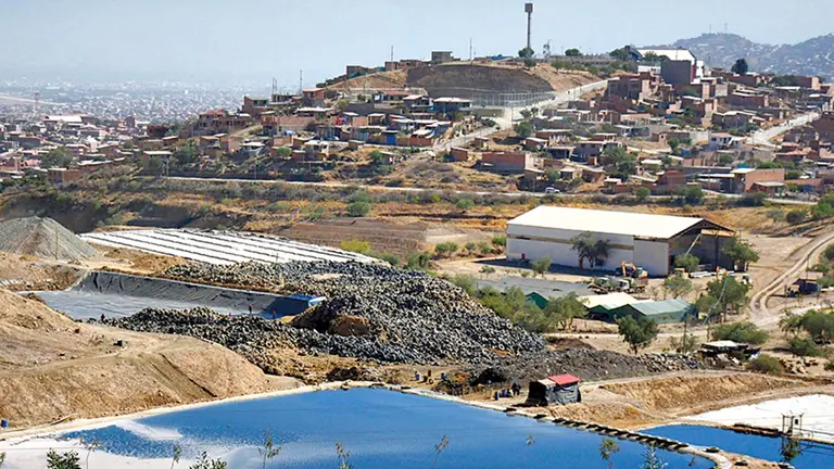 El botadero de K'ara K'ara en la zona sur de la ciudad. DICO SOLÍS