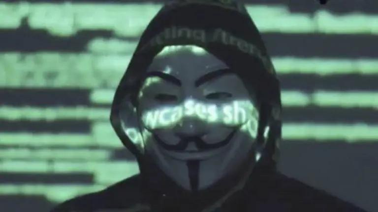 El famoso Anonymous, conocido por hackear. MONITOREAMOS