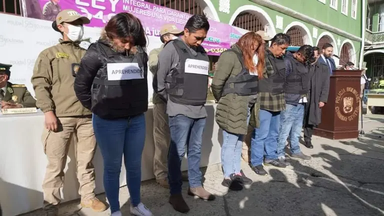 Integrantes del "Clan Flores", quienes actuaban en el centro de La Paz. MINISTERIO DE GOBI,ERNO