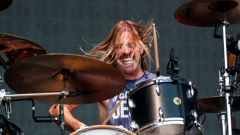 El baterista Taylor Hawkins durante su &uacute;ltimo concierto en Buenos Aires.        EL CULTO
