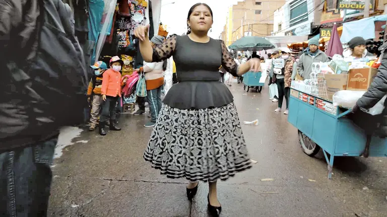 Alwa en el videclip de su tema &ldquo;Principio sin fin&rdquo;.        FOTOS- CORTESÍA ALWA