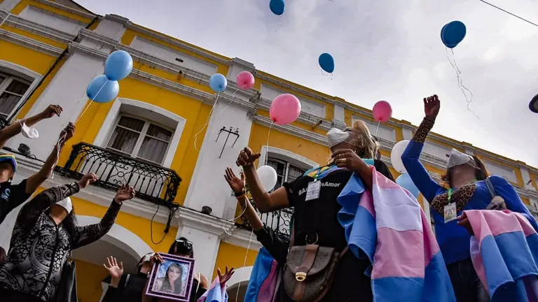 El plant&oacute;n en la Plaza 14 de Septiembre, por el D&iacute;a Internacional de la Visibilidad Trans, hace unas semanas. DICO SOL&Iacute;S